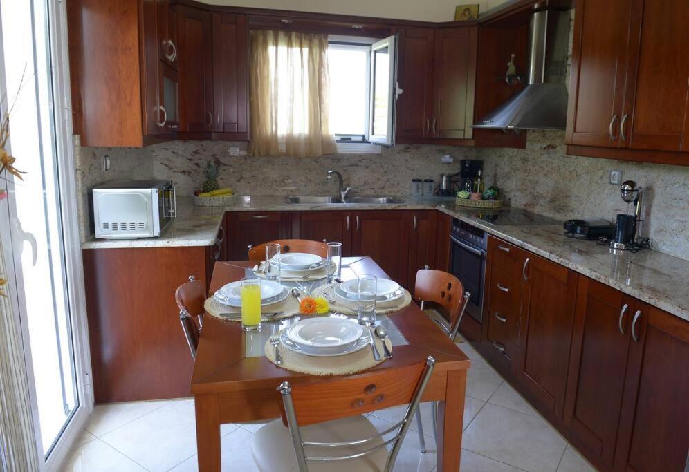 Villa Simos' Sea View House Nikopolis Exterior foto